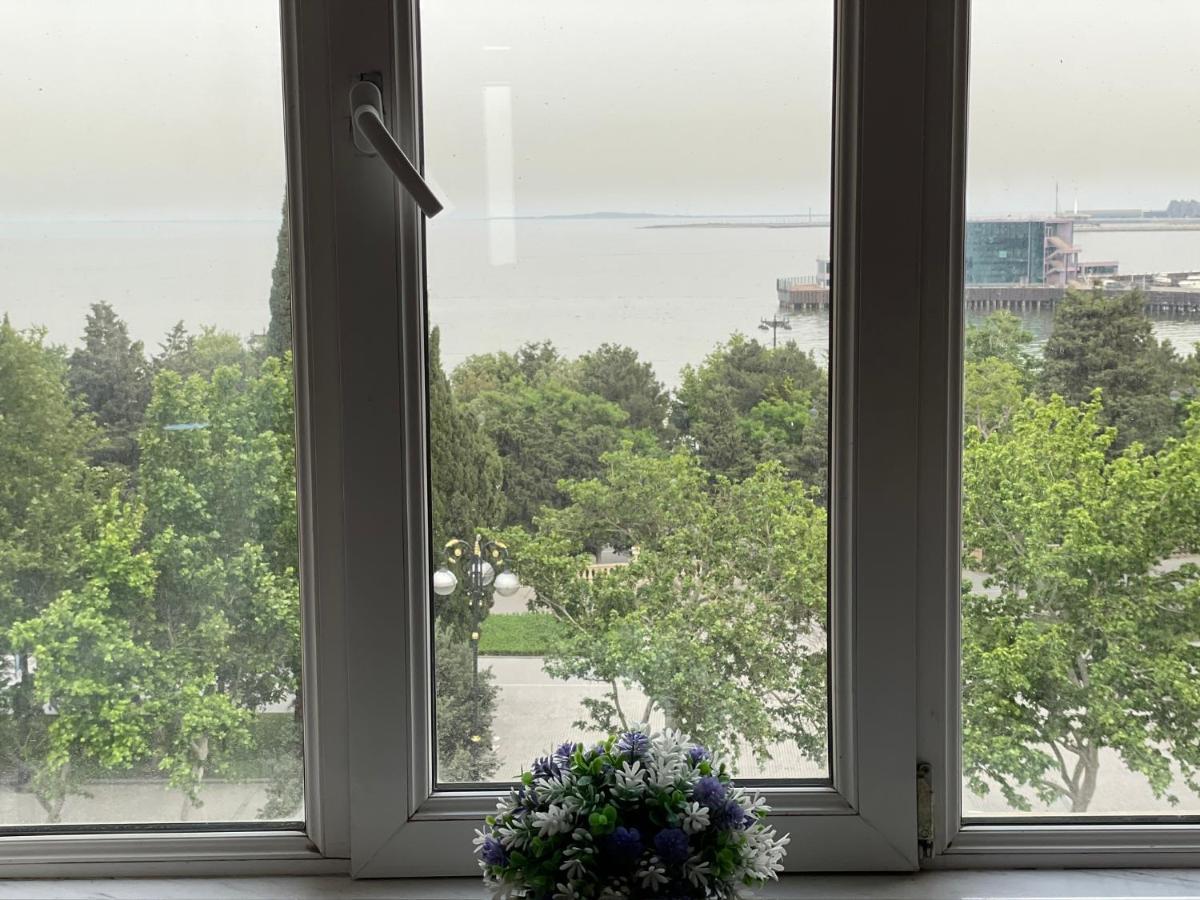 Ferragamo Apartment Baku Bagian luar foto